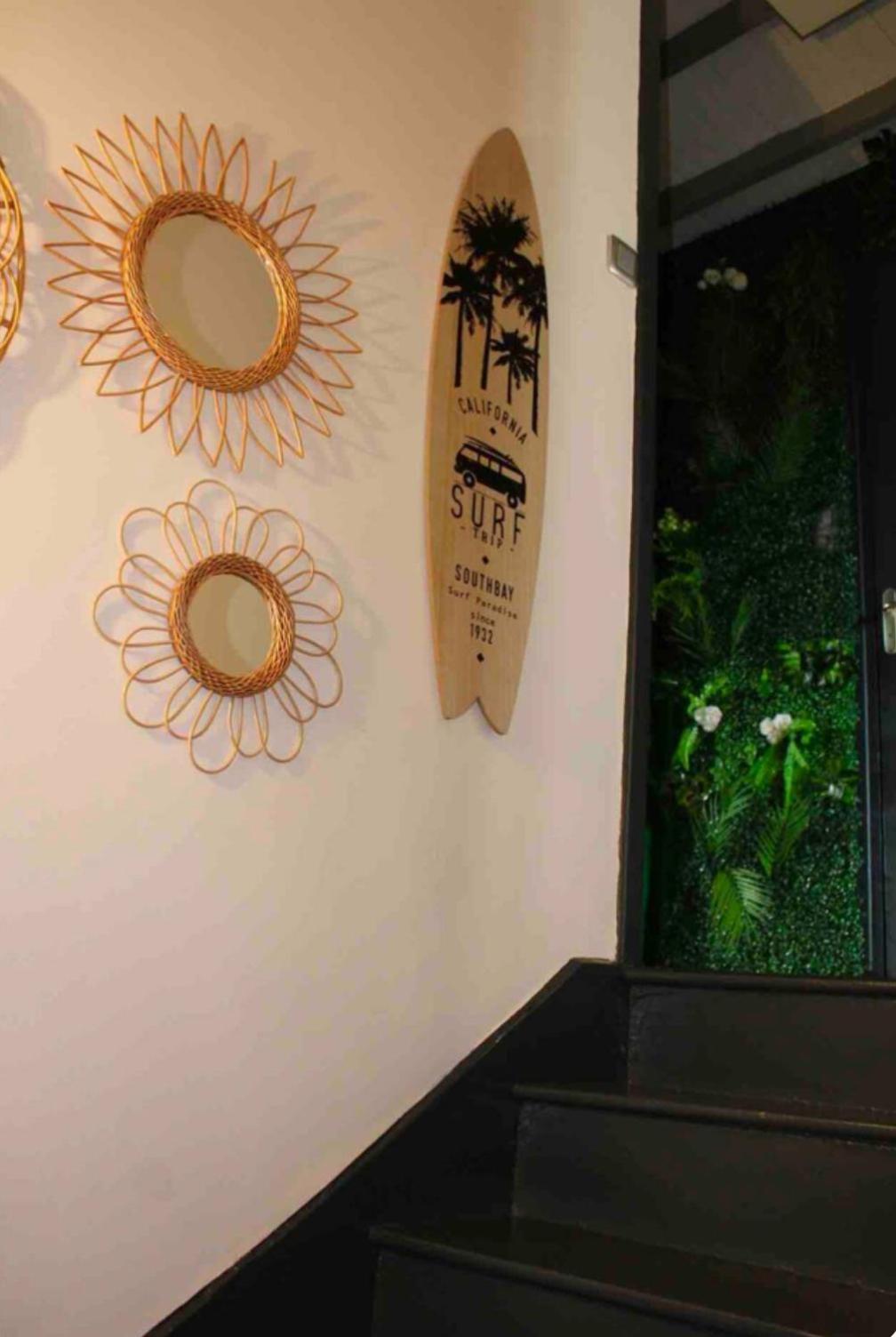 Maison "Jungle House" 90 M2 Billard, Retroprojecteur, Bar A Jeux , Vinyle, Wifi Fibre, Ideal Pro & Famille A Montbrison Exterior photo